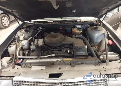 1987 Cadillac Deville из США, поврежденный, VIN 1G6CD5183H4203426